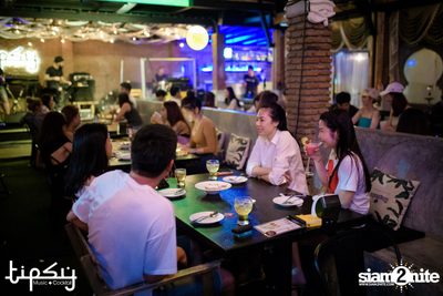 Tipsy Vintage Night with Two Popetorn at Tipsy Bkk — photo 58