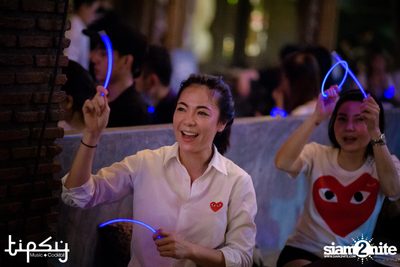 Tipsy Vintage Night with Two Popetorn at Tipsy Bkk — photo 87