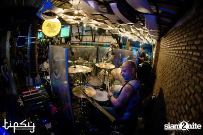 Tipsy Vintage Night with Two Popetorn at Tipsy Bkk — photo 121