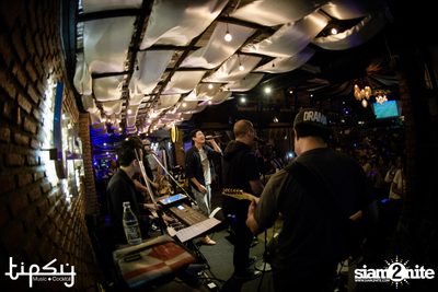Tipsy Vintage Night with Two Popetorn at Tipsy Bkk — photo 125
