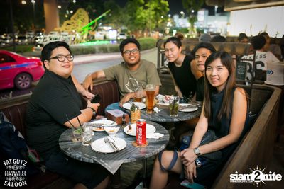 Maew Chirasak ที่ แฟท กัทซ์ อีสต์วิลล์ — photo 5