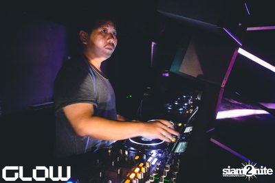 Retox Sessions Presents Basti Grub at GLOW — photo 9