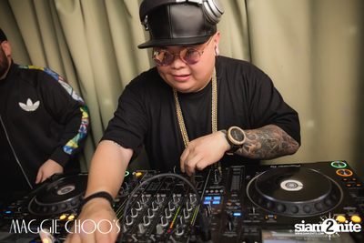 Bad & Boujee Launch Party ที่ แม็กกี้ ชูส์ — photo 94