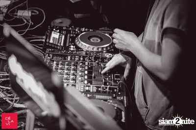 Crush Wednesdays at CE LA VI Bangkok — photo 100