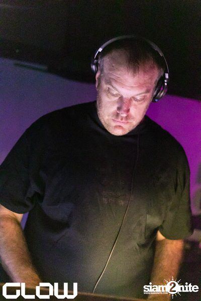 Sebastian Bayne [If? Records, AU] at GLOW — photo 57