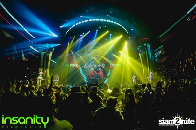 Halloween กับ KSHMR และ Trentino ที่ อินเซนิตี้ ไนท์คลับ — photo 75