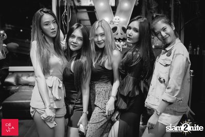 Monster's Ball ที่ เซ ลา วี — photo 22