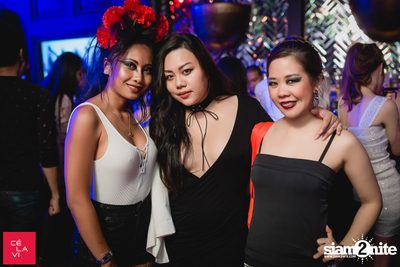 Monster's Ball ที่ เซ ลา วี — photo 98
