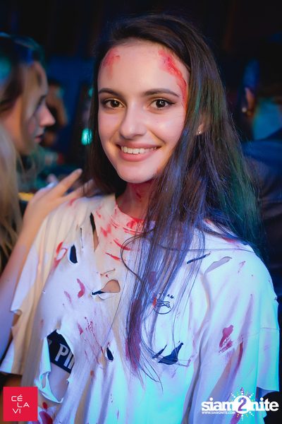 Monster's Ball ที่ เซ ลา วี — photo 108