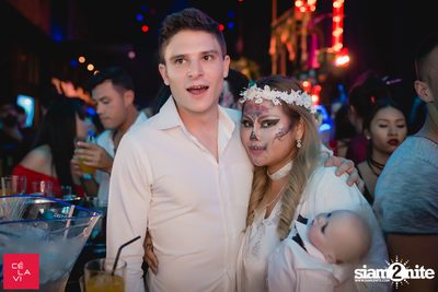 Monster's Ball ที่ เซ ลา วี — photo 121