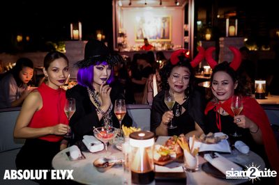 Creepy Catwalk Party at VOGUE Lounge — photo 33