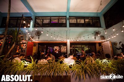 Dia de Los Muertos - Halloween Party at Revolucion Cocktail — photo 3