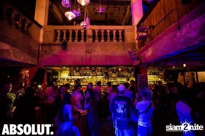 Dia de Los Muertos - Halloween Party at Revolucion Cocktail — photo 6