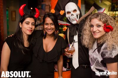 Dia de Los Muertos - Halloween Party at Revolucion Cocktail — photo 15