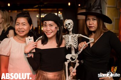 Dia de Los Muertos - Halloween Party at Revolucion Cocktail — photo 18