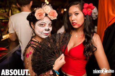 Dia de Los Muertos - Halloween Party at Revolucion Cocktail — photo 35