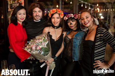 Dia de Los Muertos - Halloween Party at Revolucion Cocktail — photo 40