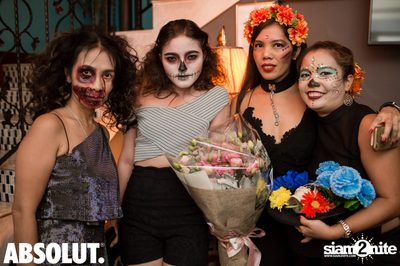 Dia de Los Muertos - Halloween Party at Revolucion Cocktail — photo 51