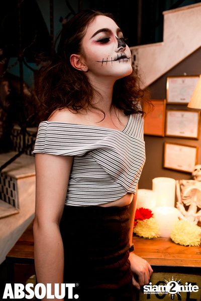 Dia de Los Muertos - Halloween Party at Revolucion Cocktail — photo 52