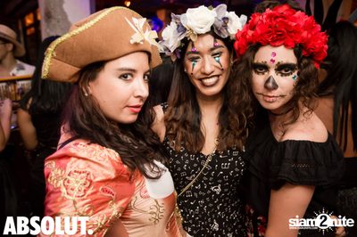 Dia de Los Muertos - Halloween Party at Revolucion Cocktail — photo 71
