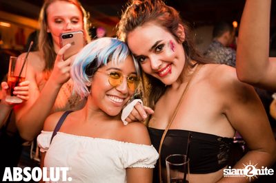 Dia de Los Muertos - Halloween Party at Revolucion Cocktail — photo 74