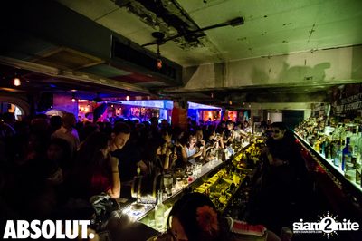 Dia de Los Muertos - Halloween Party at Revolucion Cocktail — photo 90