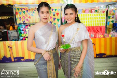 Loy Kratong Party at Fung Ter Pub — photo 3