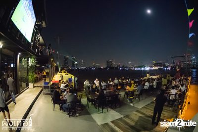 Loy Kratong Party at Fung Ter Pub — photo 14