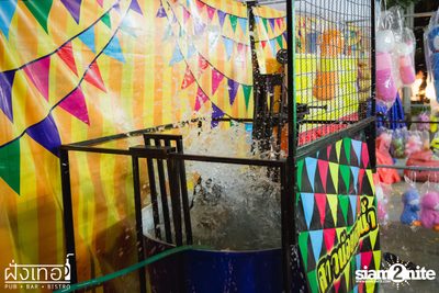 Loy Kratong Party at Fung Ter Pub — photo 42