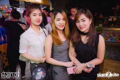 Loy Kratong Party at Fung Ter Pub — photo 52