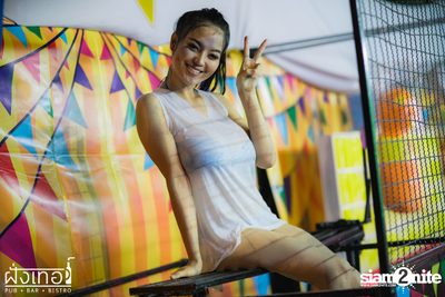 Loy Kratong Party at Fung Ter Pub — photo 59