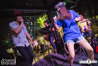 Loy Kratong Party at Fung Ter Pub — photo 94