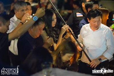 Loy Kratong Party at Fung Ter Pub — photo 124