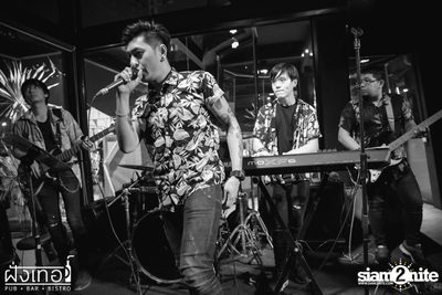 Loy Kratong Party at Fung Ter Pub — photo 129