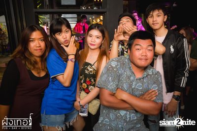 Loy Kratong Party at Fung Ter Pub — photo 135