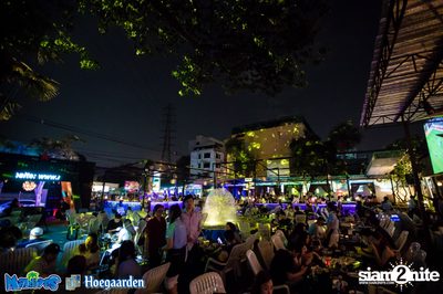Two Popetorn Live at Maldives Bangkok — photo 4