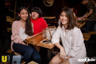 Polycat Live ที่ ชมดาว ปทุมธานี — photo 43
