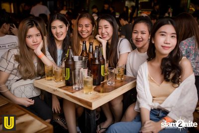 Polycat Live ที่ ชมดาว ปทุมธานี — photo 77