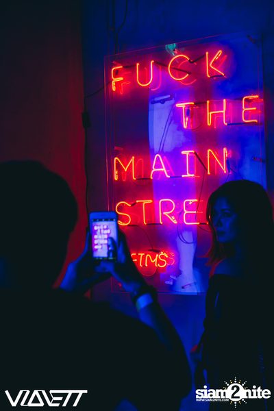 VIOLETT The Exclusive Opening — photo 24