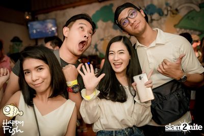 J Jetrin Concert ที่ แฮปปี้ ฟิช ที่ เอเชียทีค — photo 66