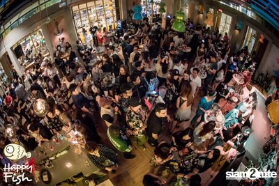 J Jetrin Concert ที่ แฮปปี้ ฟิช ที่ เอเชียทีค — photo 72
