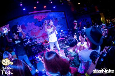 J Jetrin Concert ที่ แฮปปี้ ฟิช ที่ เอเชียทีค — photo 104