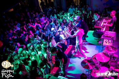 J Jetrin Concert ที่ แฮปปี้ ฟิช ที่ เอเชียทีค — photo 137
