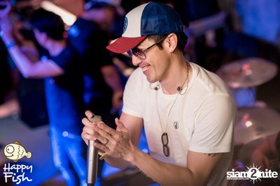 J Jetrin Concert ที่ แฮปปี้ ฟิช ที่ เอเชียทีค — photo 146