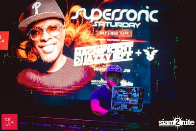 DJ Jazzy Jeff & MC Rhymefest ที่ เซลาวี — photo 7
