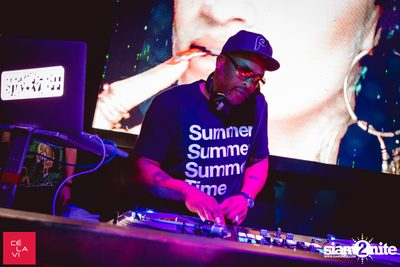 DJ Jazzy Jeff & MC Rhymefest ที่ เซลาวี — photo 77