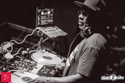 DJ Jazzy Jeff & MC Rhymefest ที่ เซลาวี — photo 90