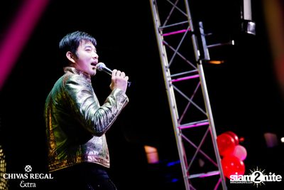 James Ruangsak at Maldives Bar Mengjai — photo 51