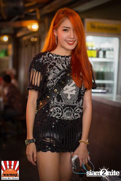 Dj Zara Gift & Mc Coga at Warm Up Cafe Chiang Mai — photo 23