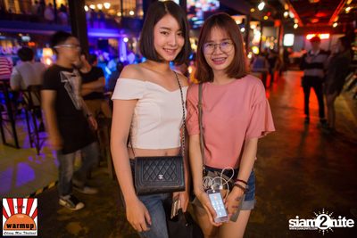 Dj Zara Gift & Mc Coga at Warm Up Cafe Chiang Mai — photo 25